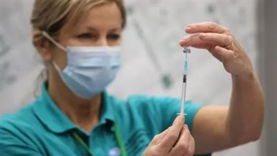 تقارير: بريطانيا قد تنتج لقاحا ضد السرطان وأمراض القلب بحلول 2030