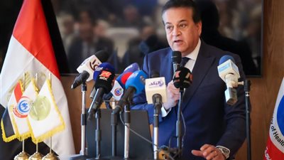 وزير الصحة: زيادة عدد مراكز فحص المقبلين على الزواج لـ 313 مركزًا