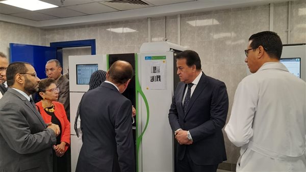 الدكتور خالد عبد