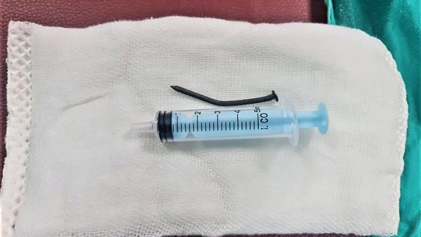 المسمار التي إيتعله