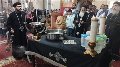 بدء صلاة الجناز العام في الكاتدرائية المرقسية بالإسكندرية