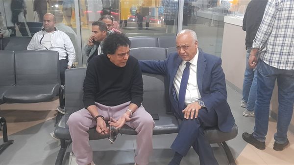 الفنان محمد منير