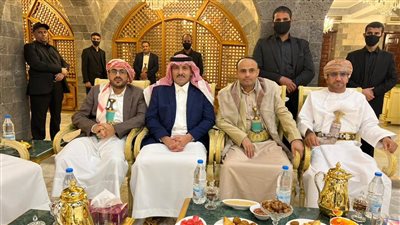 خلال زيارته صنعاء.. السفير السعودي: نسعى لعودة الأمن والاستقرار والازدهار الاقتصادي لليمن