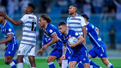 الهلال يحول خسارته إلى تعادل مع الطائي في الدوري السعودي