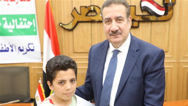 محافظ المنوفية يحتفل