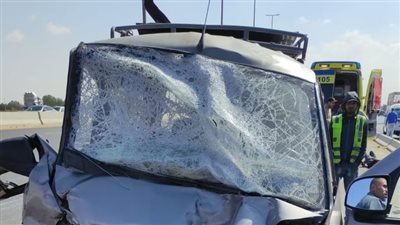 نقل 5 مصابين ضحايا انقلاب سيارة على الطريق الصحراوي إلى مستشفى العاشر الجامعي