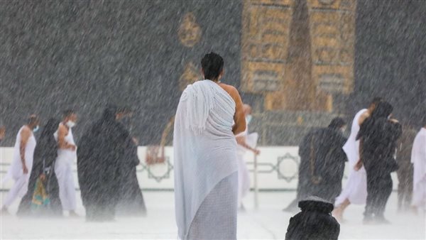 سقوط ثلوج وأمطار