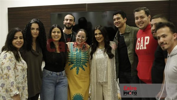 صناع مسلسل دابل شيفت