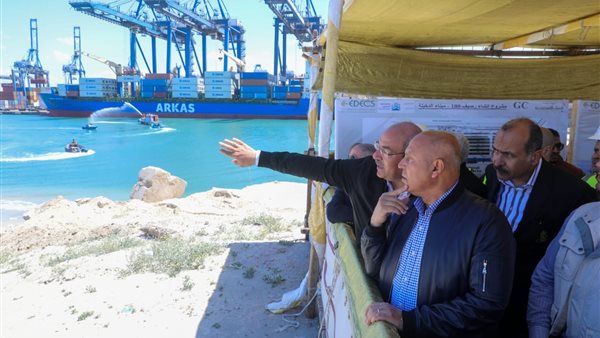 جانب من جولة وزير