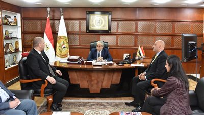 وزير القوى العاملة: دراسة مقترحة بإرسال عمالة مصرية مدربة للعمل في مشروعات بالخارج