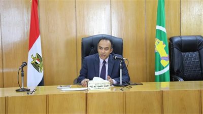 42 موقعا تخزينيا لاستقبال محصول القمح بالمنيا