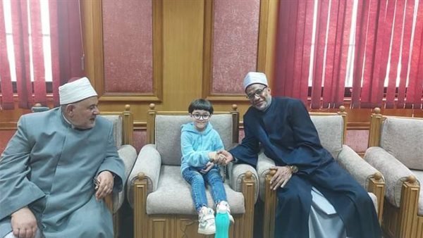 طفل عمره 5 سنوات