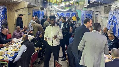 الوفد ينظم سحورا وأمسية رمضانية بحضور عدد من أهالي النوبة ببولاق الدكرور