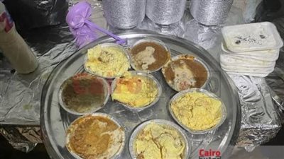 بعد إلغاء أكبر سحور نوبي.. أهالي بولاق الدكرور يوزعون الوجبات على المارة في الشوارع | بث مباشر