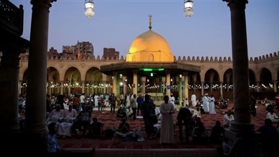 موعد أذان المغرب في اليوم الخامس من ذي الحجة.. ومواقيت الصلاة يوم الجمعة