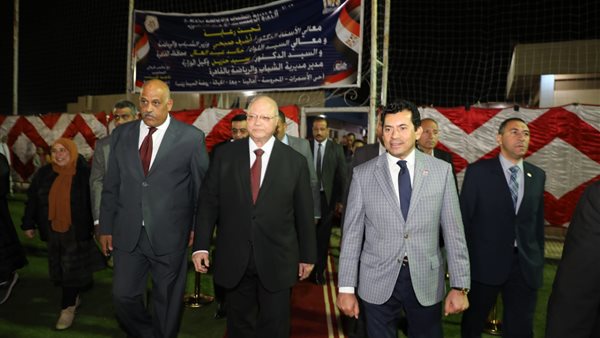 وزير الرياضة ومحافظ