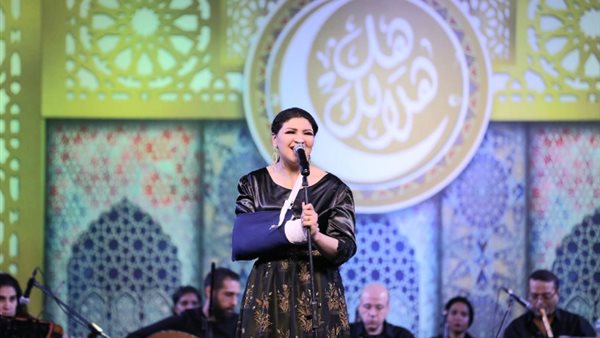 حنان الخولي تحي الحفل