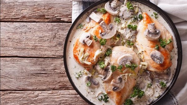 صدور الدجاج بالكريمة