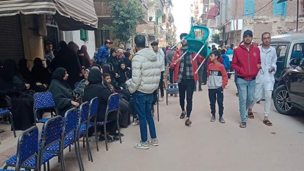 أهالي الضحايا أمام