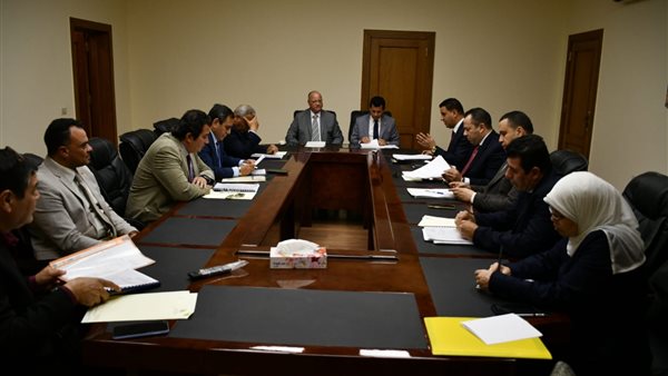 اجتماع وزير الرياضة