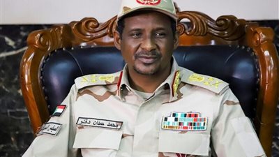 قائد قوات الدعم السريع السودانية: نتعامل مع الجنود المصريين كإخوة ونعمل على إخلائهم سريعا