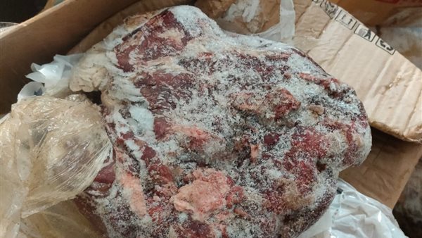ضبط 2.5 طن لحوم ودواجن