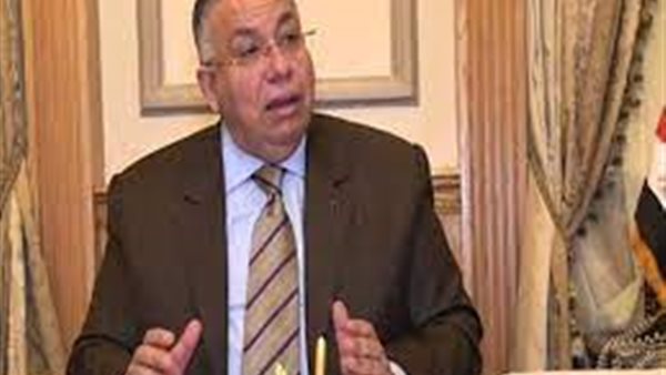  محمود الشريف نقيب