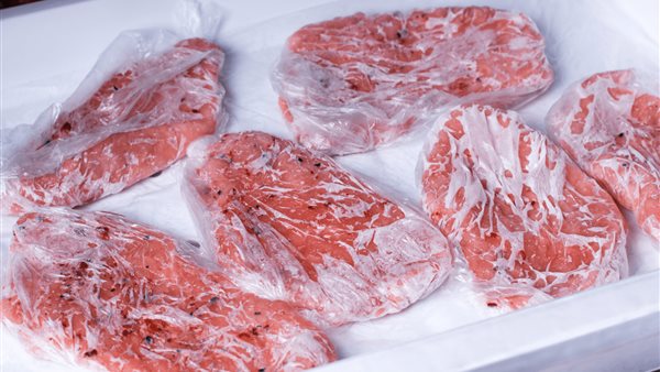 بكتيريا على اللحوم