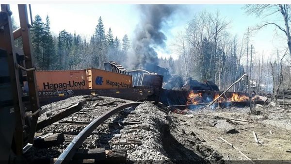 خروج قطار عن القضبان