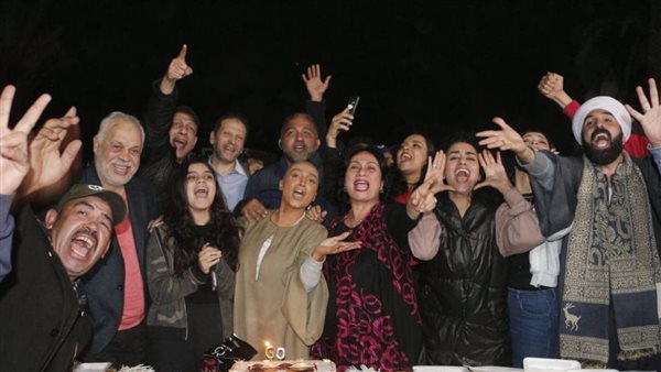 أبطال مسلسل ستهم