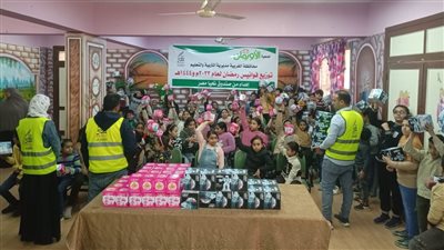 التضامن توزع 2000 فانوس على أطفال المدارس بالغربية |صور