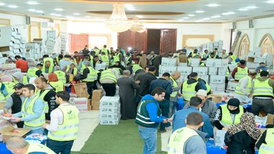 مصر الخير توزع 1400 كرتونة رمضان.. و18 ألف وجبة سحور للأسر غير القادرة بالمنوفية