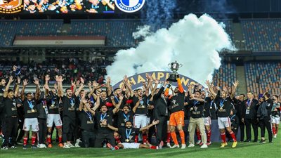 اتحاد الكرة يبحث إقامة مباريات كأس مصر دون الدوليين 