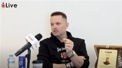 محمد محمود عبد العزيز يكشف رد فعل زوجته بعد تجسيده شخصية الشيخ حافظ في حضرة العمدة