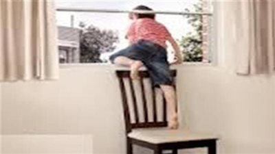 اختل توازنه.. وفاة صبي إثر سقوطه من الطابق الـ14 في الإسكندرية