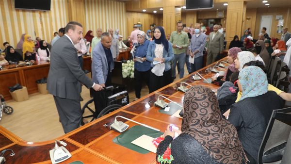 محافظ المنوفية يلتقي