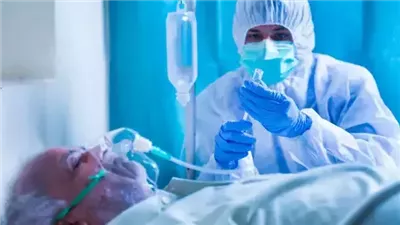 مستشار الرئيس: 17% من عدد حالات كورونا أصيبت بالمتحور الجديد