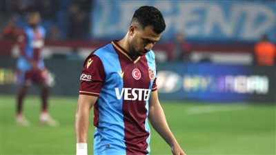 سبب غياب تريزيجيه عن قائمة طرابزون لمواجهة سيفاس بالدوري التركي | خاص 