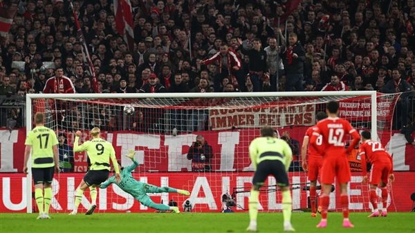  بايرن ميونيخ ومانشستر