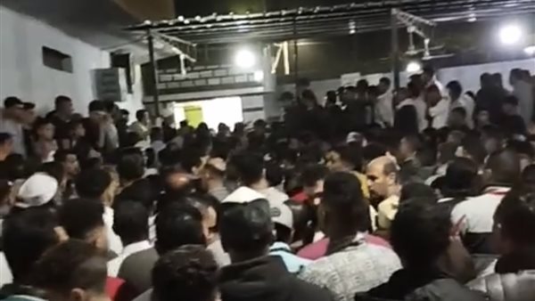 جانب من الجنازة 