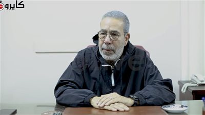 مدحت العدل: فيه فرق بين الجمهور ومستخدمي السوشيال ميديا.. وفيه ملايين من المصريين ميعرفوش المنصات| فيديو