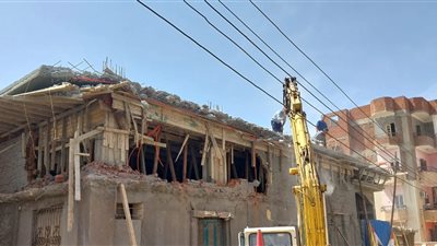 إزالة عدد من حالات التعدي بالبناء على الأراضي الزراعية خلال يومي العيد بالمنوفية