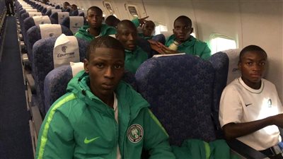 مصر للطيران تنقل منتخب نيجيريا برحلة خاصة للمشاركة ببطولة أمم إفريقيا بالجزائر | صور