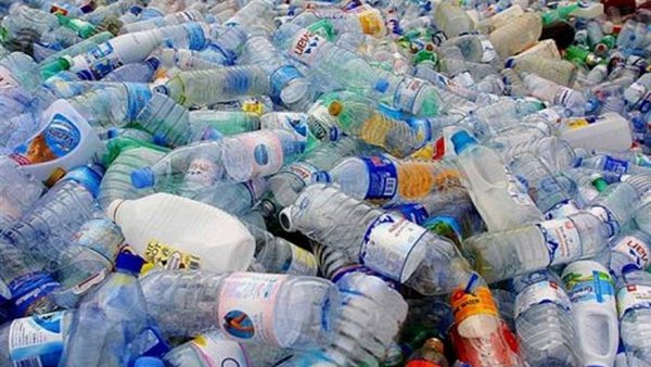 زجاجات فارغة