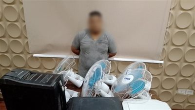 مراوح وأجهزة كمبيوتر.. حبس المتهم بسرقة محتويات مدرسة في بدر