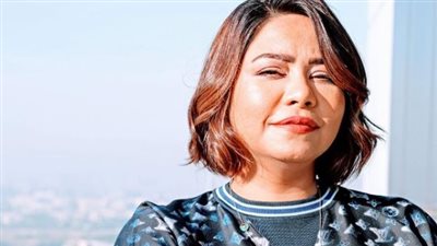 التحضيرات النهائية لحفل شيرين عبد الوهاب في دبي قبل ساعات من بدئه