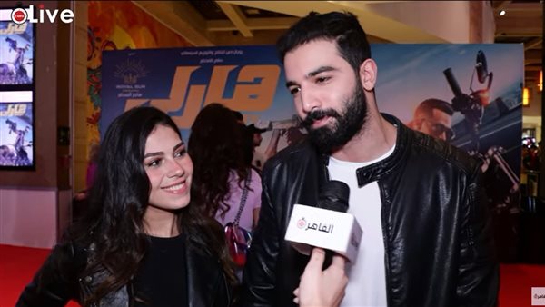 حازم إيهاب وزوجته