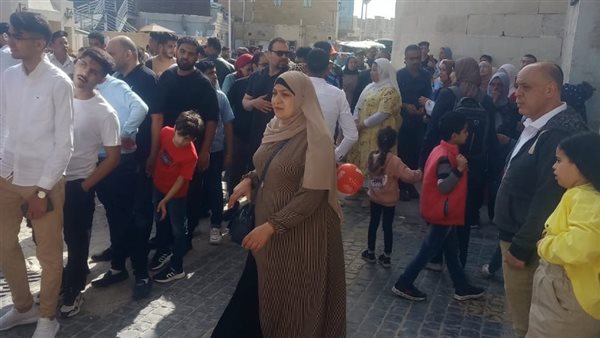 اقبال كبير على قلعة