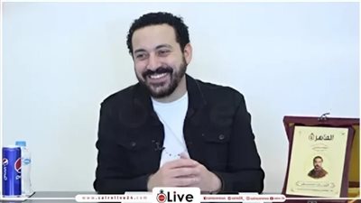 دياب: بحس إني مظلوم من يوم ما اتودلت.. وأشاهد أعمالي لتقييم أدائي 