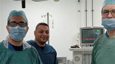 فريق طبي بمستشفى العامرية العام ينقذ مريضة مصابة بصديد وخراج على المبايض بالإسكندرية 